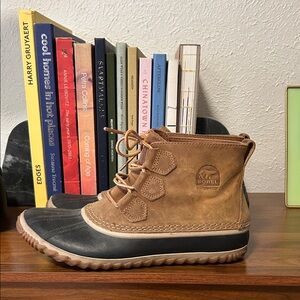 Sorel Waterproof Brown and Black Boots